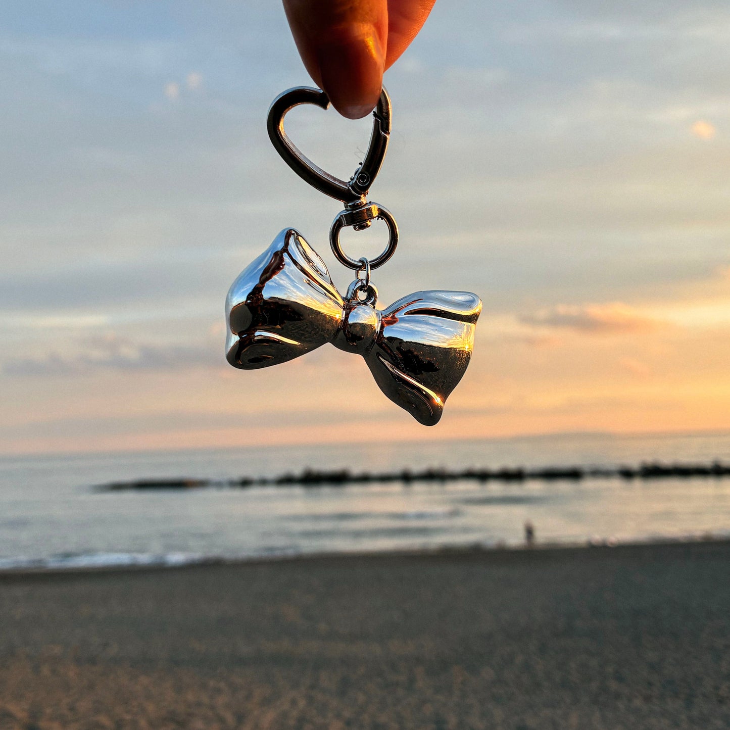 Metallic Ribbon Charm